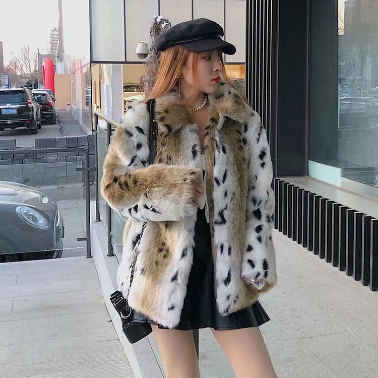 Luxury Leopard Print Lapel Long Sleeve Faux Fur Plush Coat - Image 7