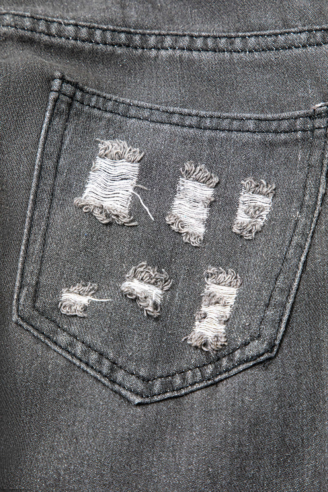 Tassel Ripped Frayed Straight Leg Jeans - Image 3