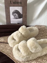 Fluffy Outerwears Platform Slippers - Image 2