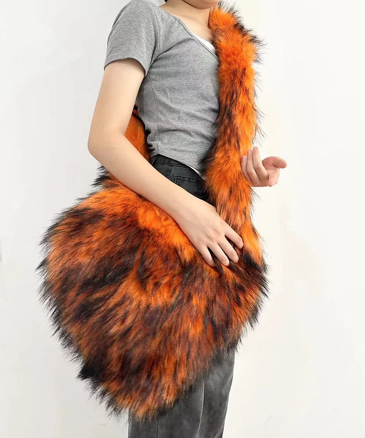 Original Design Stylish Orange Heart Teddy Messenger Bag - Image 4